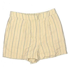 LC Lauren Conrad Size M Cream Stripe Shorts